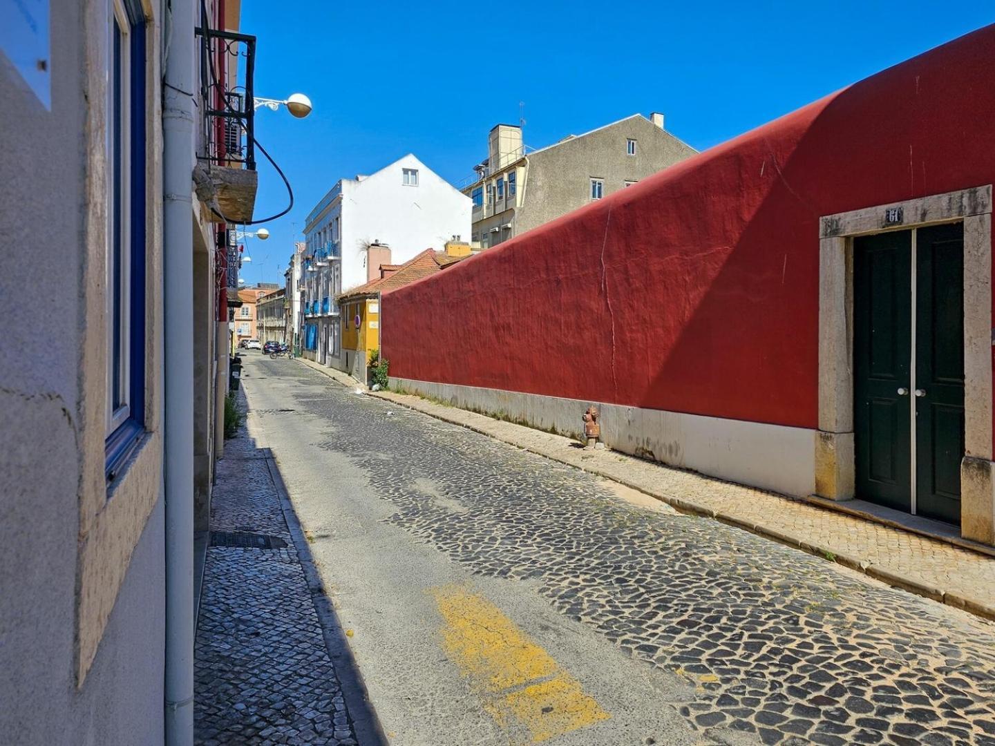 Like A Typical Portuguese House With Private Patio
