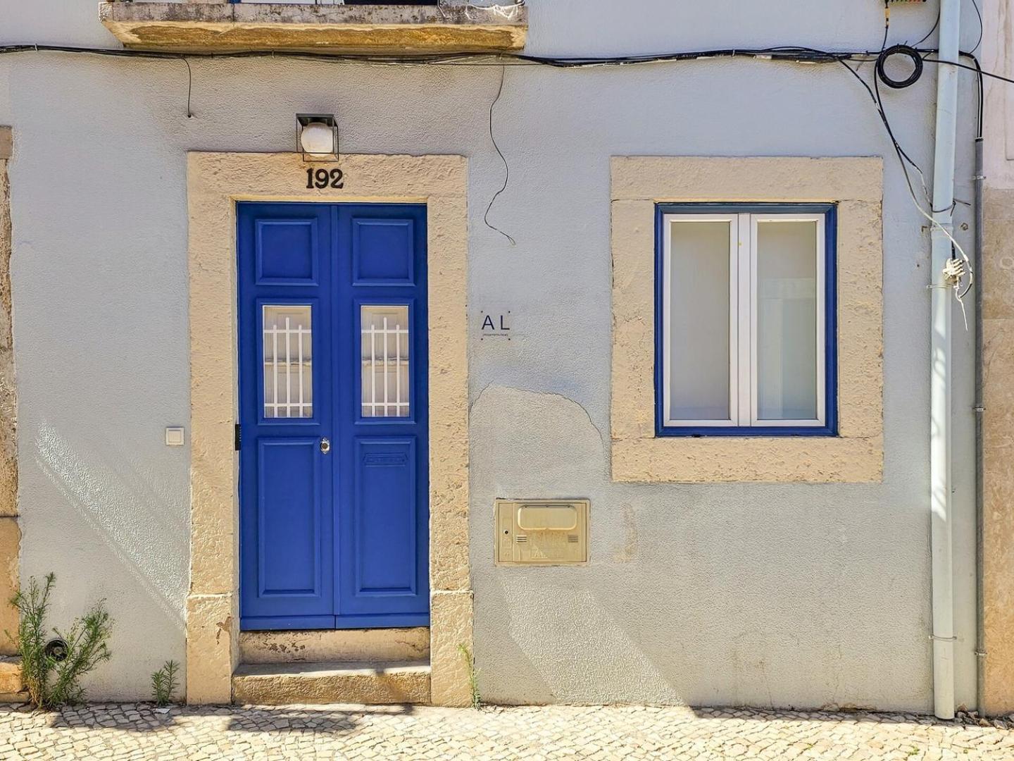 Like A Typical Portuguese House With Private Patio Apartment Lissabon